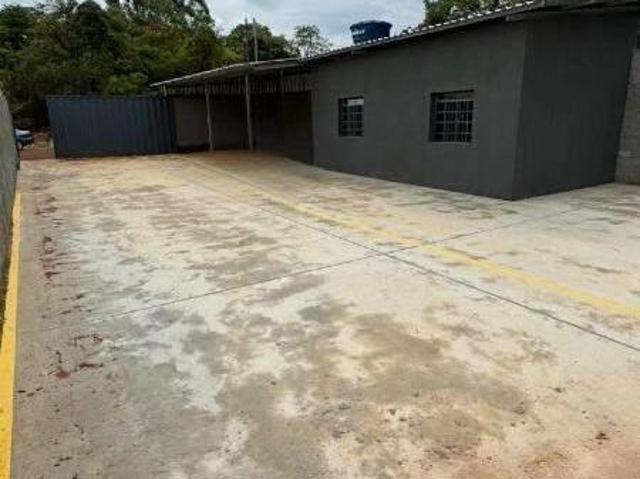 Oportunidade: Imóvel Comercial com Estrutura Completa em Juatuba