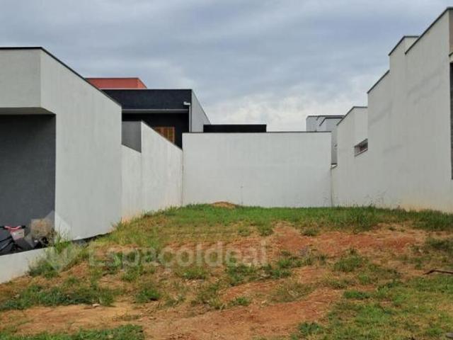 ? OPORTUNIDADE IMPERDÍVEL! ? ? Terreno plano no Residencial Jardim