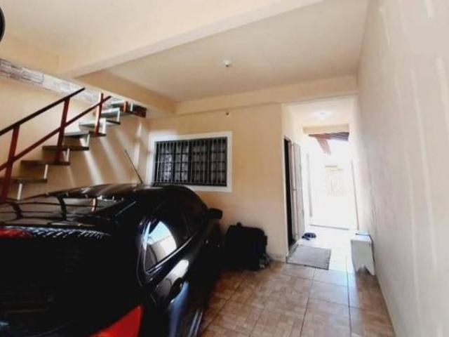 Oportunidade Imperdível: Casa à venda em Itanhaém SP, bairro Umuarama, com 2 quartos, 1 banheiro e 2