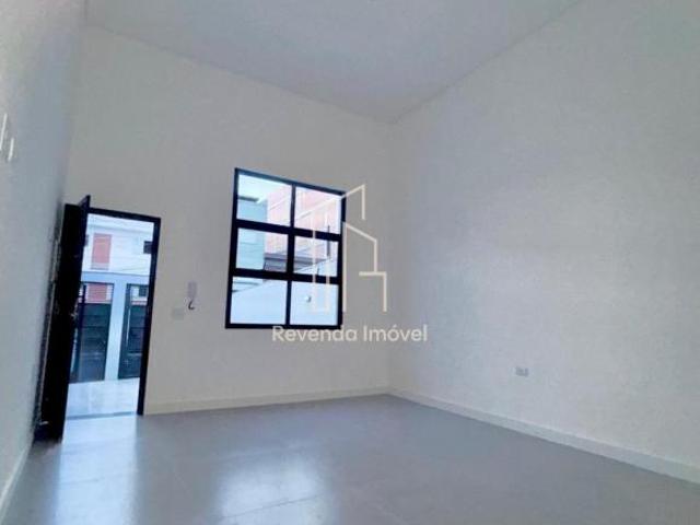 Oportunidade Imperdível: Casa à venda em Santo Ándre, São Paulo 2 quartos, 1 sala, 2 banheiros, 1