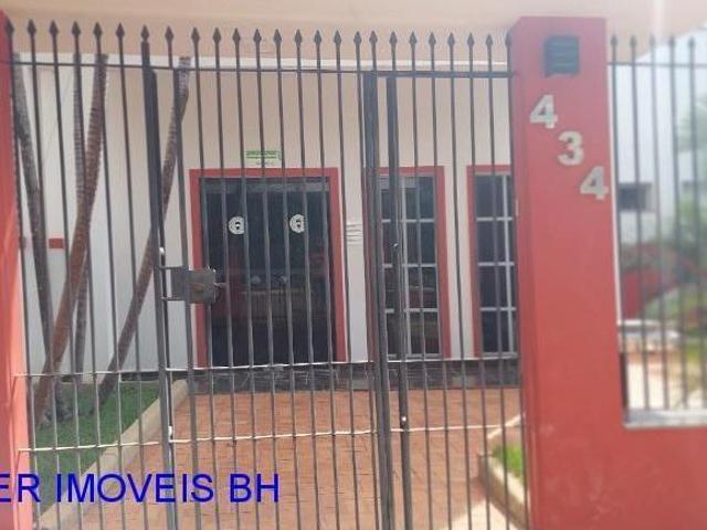 Oportunidade imperdível: Casa à venda no Centro de Dores do Indaiá MG, com excelente localização e e