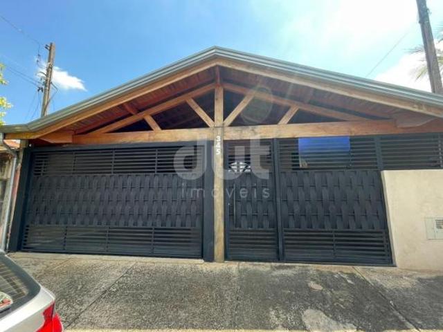 Oportunidade imperdível em Hortolândia! Terreno com duas casas à venda na Vila R