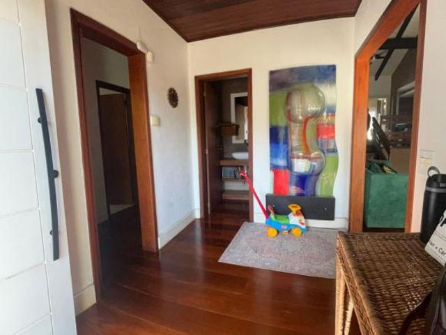Oportunidade Imperdível! magnífica casa no Recanto do Sabiá, zona sul de Porto Alegre