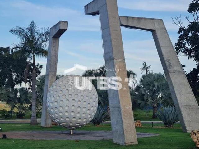 Oportunidade Imperdível no Residencial Goiânia Golf Clube: Lote Quitado de 421,76 m² na Quadra 23!