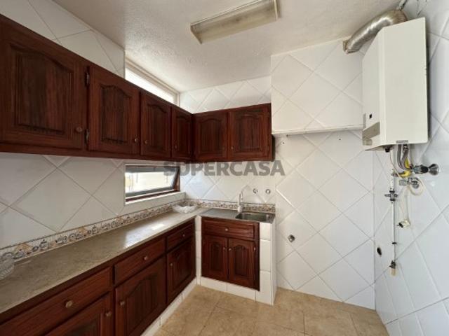 Oportunidade Investimento Apartamento T2+1 em Tomar perto de escolas e serviços