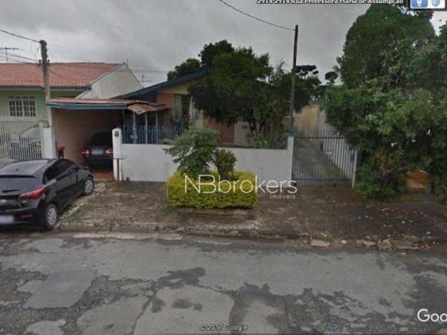 OPORTUNIDADE NO BOQUEIRÃO – RESIDÊNCIA COM EDÍCULA EM TERRENO AMPLO!
