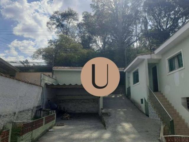 Oportunidade no Horto – Terreno de 750m² com 2 Casas