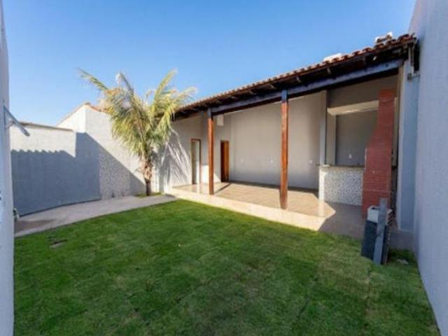 Oportunidade no São Jorge | Casa Ampla por R$ 450 Mil
