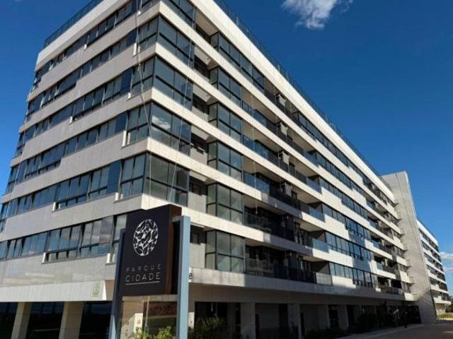 OPORTUNIDADE NA SQSW 500 | 126 M², CANTO, ANDAR ALTO E VISTA LIVRE | ÁGIO R$ 630 MIL