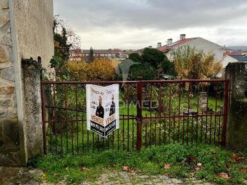 Oportunidade na Vila de Torre de Dona Chama, concelho de Mirandela