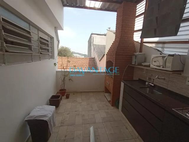 Oportunidade Única: Imóvel Comercial para Locação na Lapa com 2 Salas Mobiliadas, 2 Banheiros, Cozi
