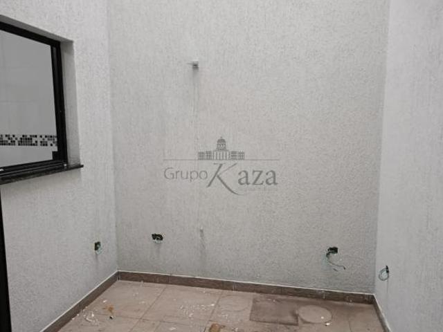 Oportunidade Sobrado Vale do Sol 3 Dormitórios 150m²