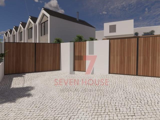 OPORTUNIDADE SEVEN HOUSE TERRENO C/PROJETO APROVADO EM BELAS, SINTRA