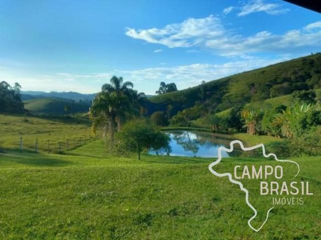Oportunidade! Sítio com mais de 17 alqueires formado! Com casa boa, curral e piscina!