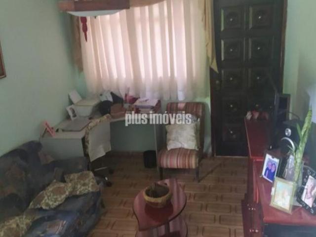 OPORTUNIDADE PARA INVESTIDOR TERRENO COM 3 CASAS NA VILA GUARANI