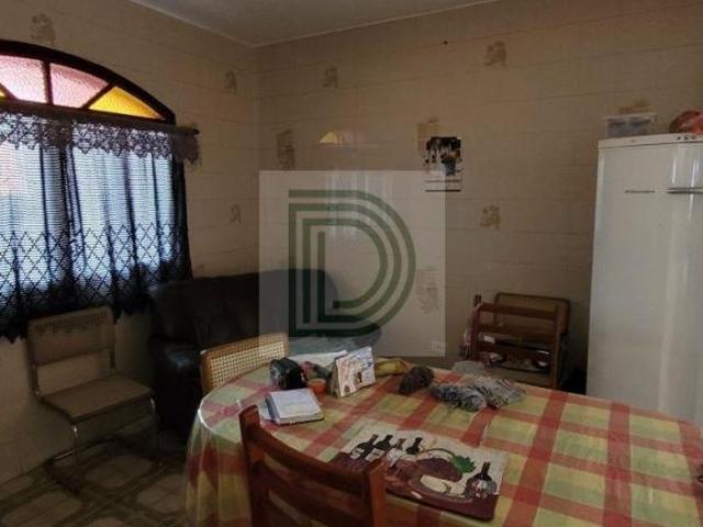 Oportunidade para renda 3 casas terreno 250 m²