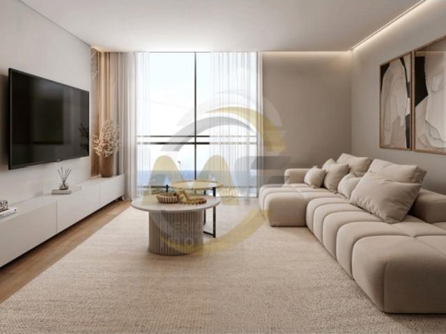 Oportunidade Premium: Apartamento T2 à Beira Mar com Elevada Rentabilidade
