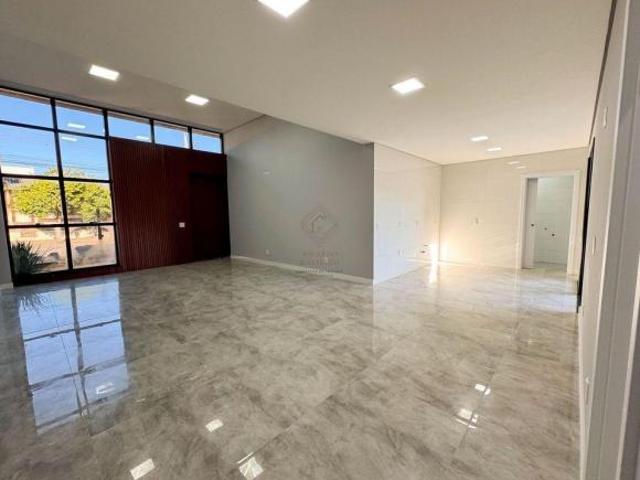 Oportunidade rara: Casa nova com 3 suítes e pronta para morar