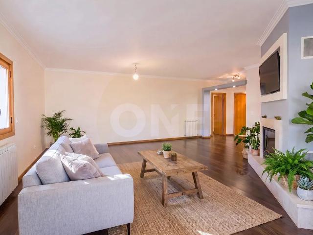 Oportunidade T2 remodelado espaçoso