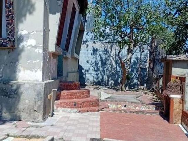 OPORTUNIDADE! TERRENO 16X18M DE ESQUINA RUA JÚLIO SAYAGO COM MARCIANO CAPELLA: CASA ANTIGA: 3 DORMS