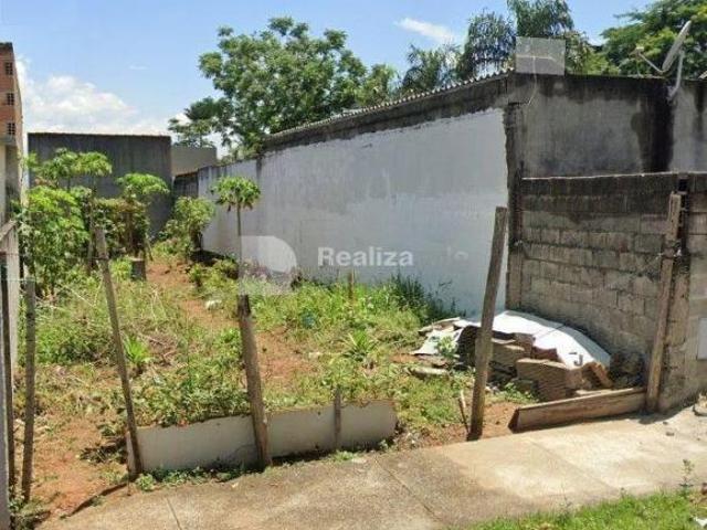 OPORTUNIDADE Terreno 180m² à venda em Taubaté