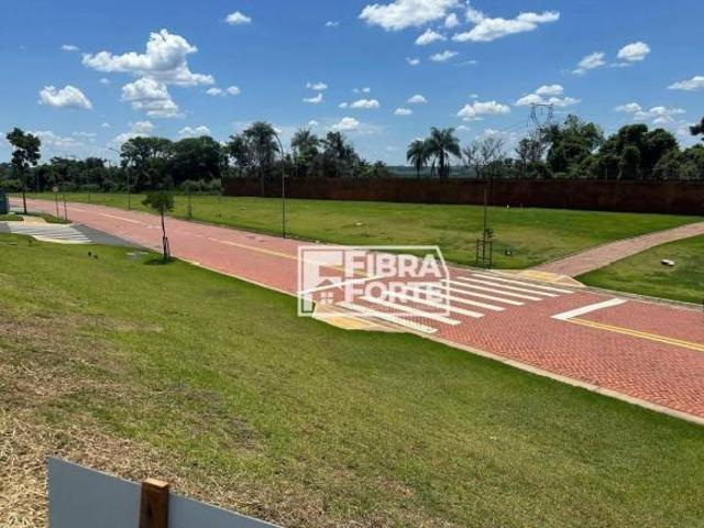 Oportunidade Terreno à venda no Condomínio Reserva Santa Izabel, em Jaguariúna!
