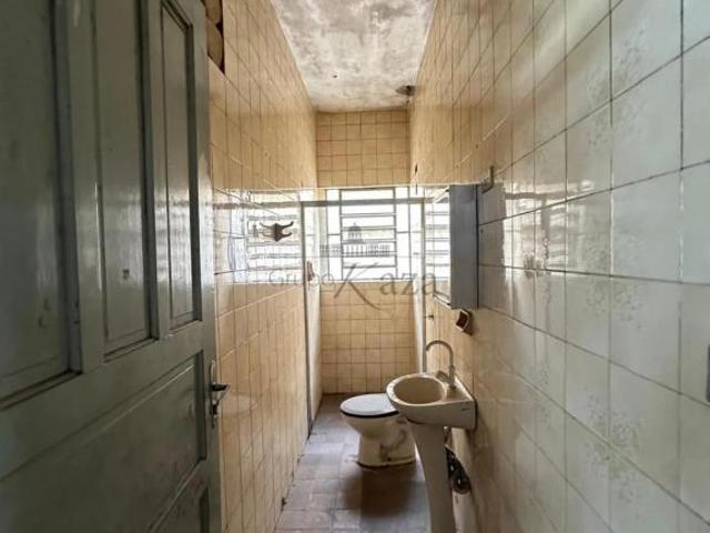 Oportunidade Terreno comercial residencial Jardim Califórnia Jacareí 150m²