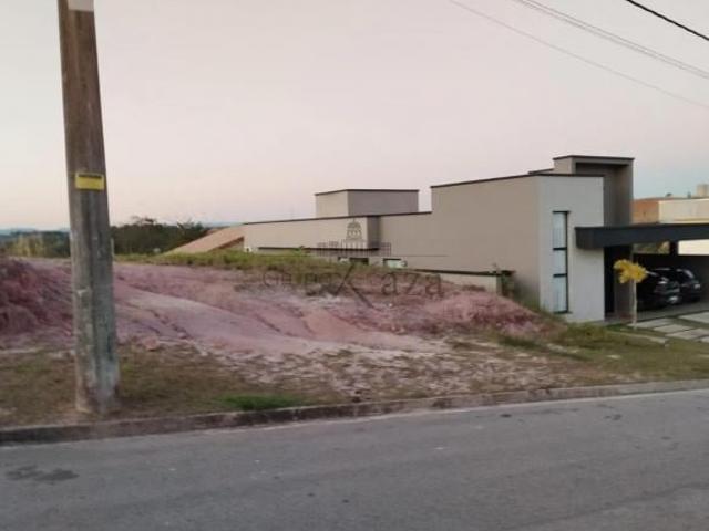 Oportunidade Terreno Condomínio Verana Recanto dos Eucalíptos 361,20m²