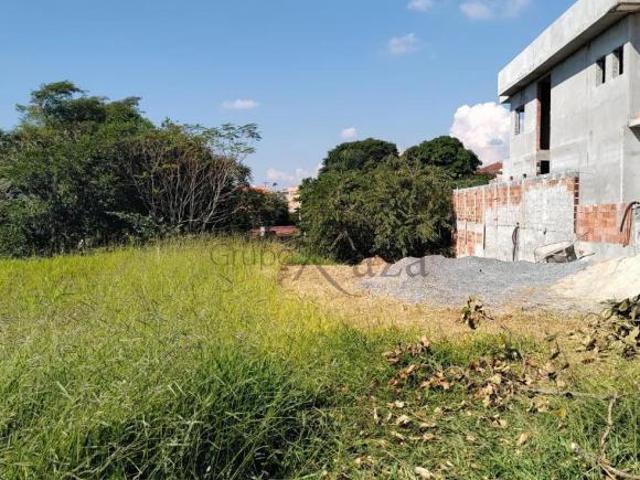 Oportunidade Terreno em Condomínio Condomínio Residencial Fogaça Jardim Pa