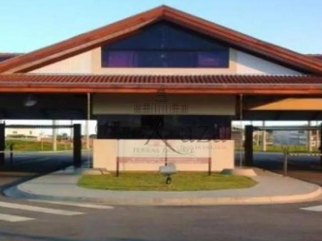 Oportunidade Terreno em Condomínio Condomínio Terras do Vale Caçapava 600m²