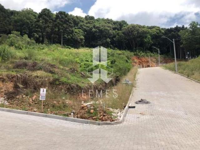 OPORTUNIDADE* Terreno em Condomínio Fechado. Excelente terreno para c