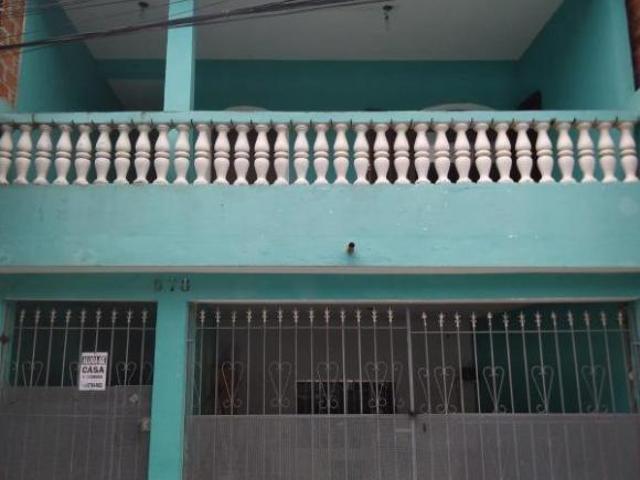 OPORTUNIDADE! TERRENO MEDINDO 7X20M COM 2 CASAS DE 5 CÔMODOS, NO BAIRRO QUINTA DA BOA VISTA, ITAQUA