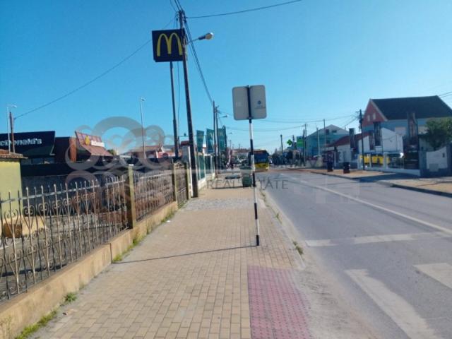 Oportunidade Terreno para construção de duas moradias