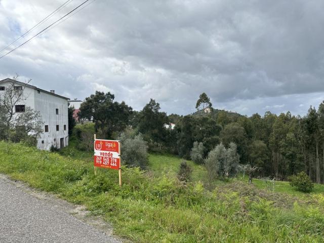 Oportunidade! Terrenos com viabilidade de Construção!