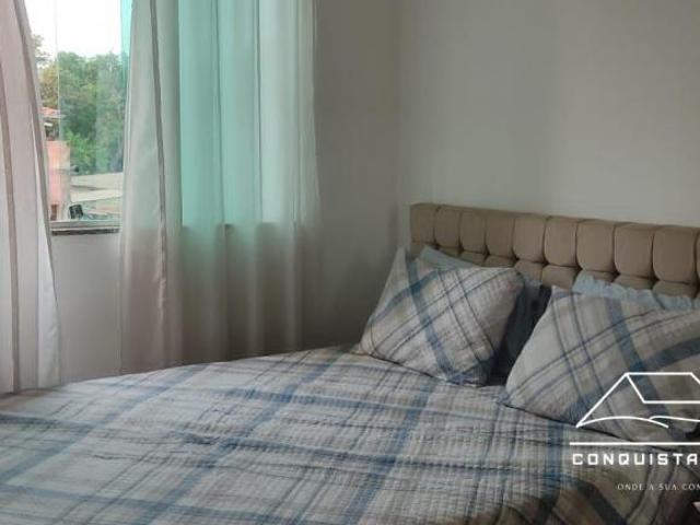 Oportunidade Única! Apartamento Espaçoso de 3 Quartos com Garagem e Varanda