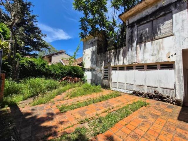 Oportunidade Única: Casa com Vista Espetacular para o Guaíba na Vila Conceição!