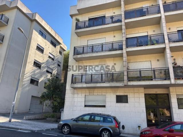Oportunidade única de investimento ou habitação própria T3 com Licença de Alojamento Local!