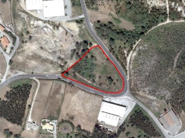 Oportunidade Única de Investimento em AVESSADA, Mafra TERRENO 10.000m2