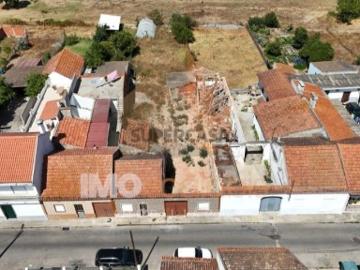 Oportunidade Única em Alpiarça Lote com Ruína para Reconstrução!