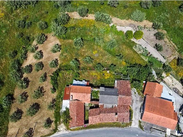 Oportunidade Única em Gondemaria: 2 Habitações Independentes. 120m² Olival e Gondemaria