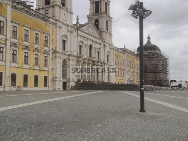 Oportunidade Única de Investimento no Centro Histórico de Mafra