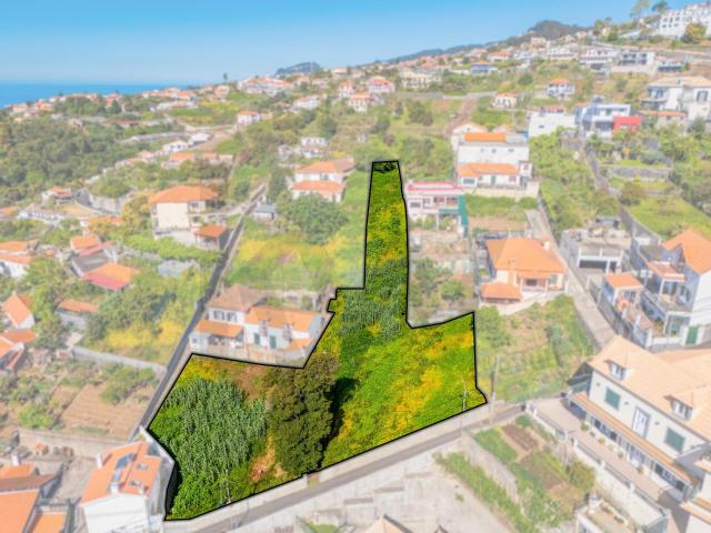 Oportunidade Única em Santo António: 1.720m² com Potencial de Construção