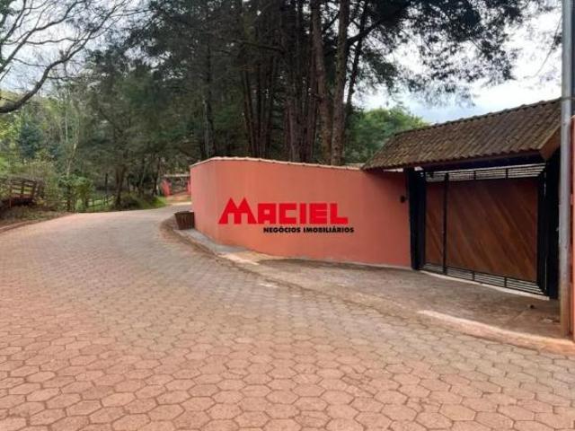 Oportunidade única em Sapucaí Mirim! Chácara com grande potencial de valorização, em uma região com
