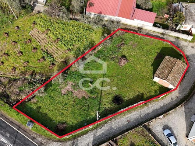 Oportunidade Única na Nacional 2 – Terreno Urbano com 800m2