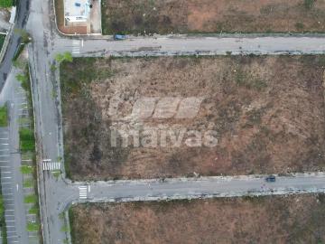 Oportunidade única para construir a sua casa de sonho!