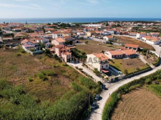 Oportunidade Única:Terreno Urbano à Venda em Póvoa de Penafirme, A dos Cunhados Sta Cruz !