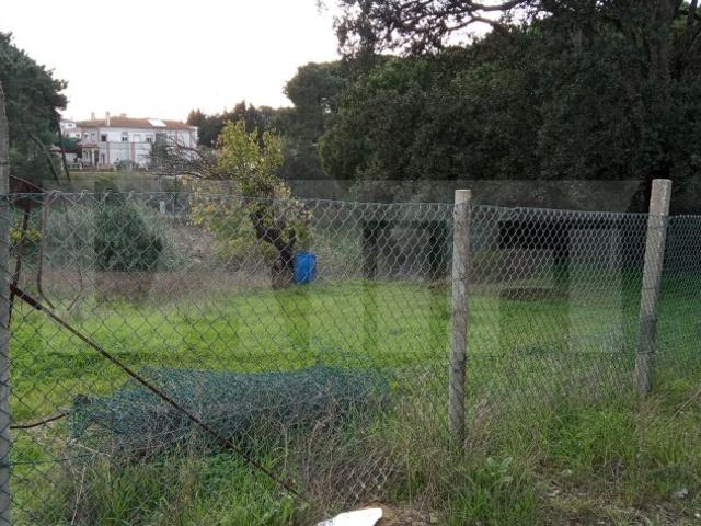 Oportunidade Única! Terreno Urbano de 357 m² em Localização Tranquila
