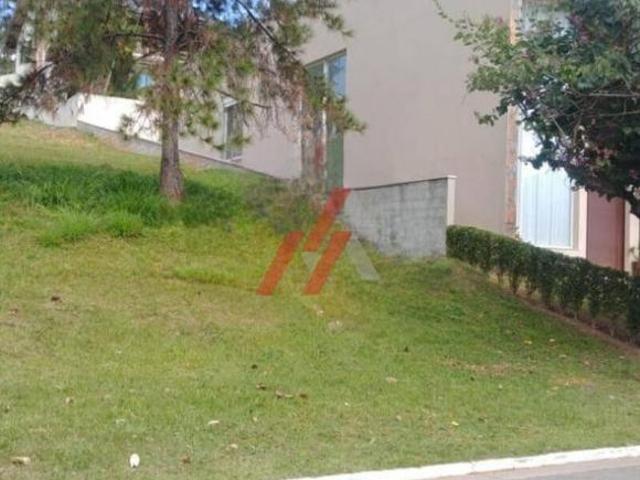 Oportunidade única: Terreno de 525m² no Condomínio Alphaville Conde II, Barueri SP!