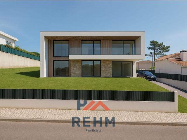 Oportunidade Única: Terreno Urbano Exclusivo em Sesimbra