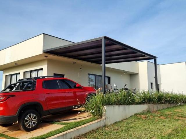 OPORTUNIDADE Vendo casa vista pra represa com piscina